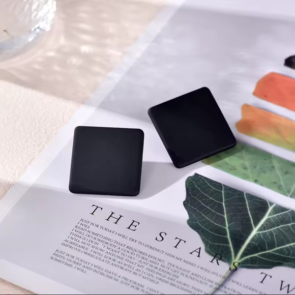 20-Pair Flat Square Stud - Handmade Earrings - Picture 4 of 5